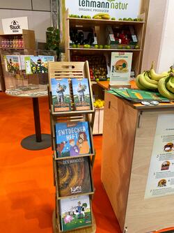 Messestand IGW, Infomaterial